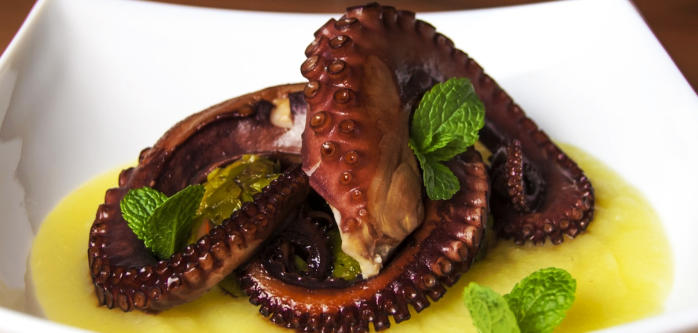 Frisch zubereiteter Octopus 